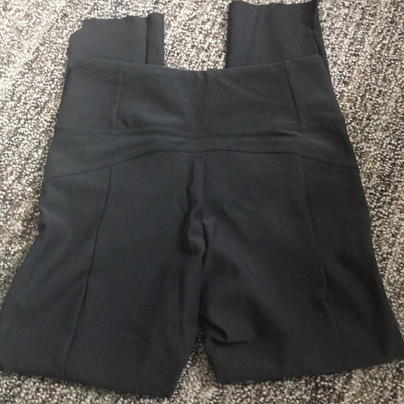 ❤️HP❤️Grey Athleta Leggings NWOT Size XS - Picture 2 of 6